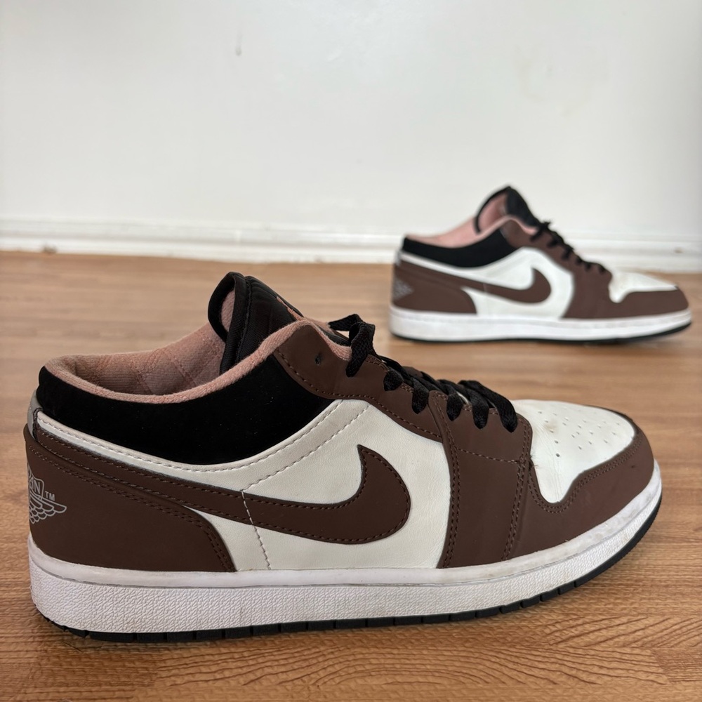 Nike Air Jordan 1 Low Mocha Black White Shoes Brown VNDS Size 8.5 Mens Sneakers - Picture 14 of 14